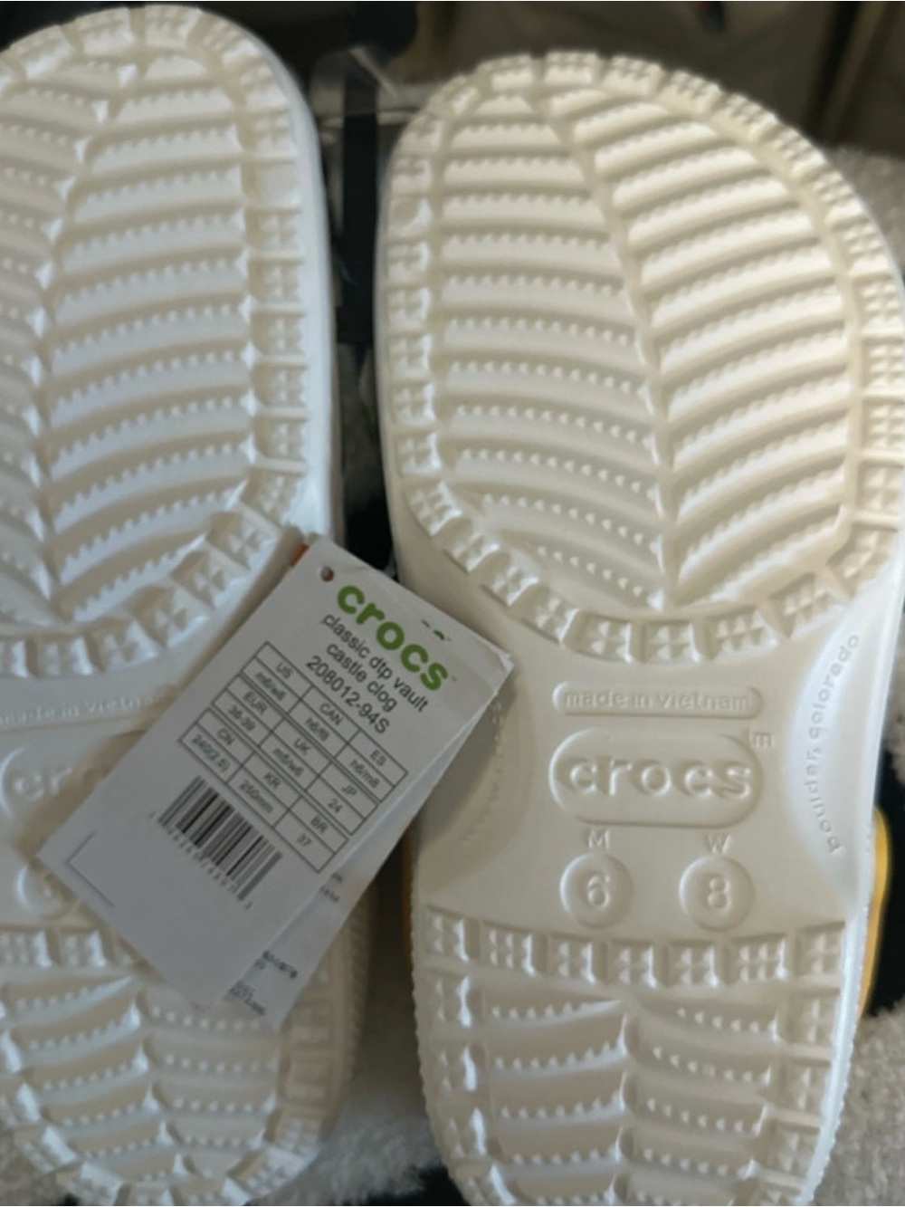 CROCS Disney Castle Clogs Walt Disney World - Picture 3 of 7